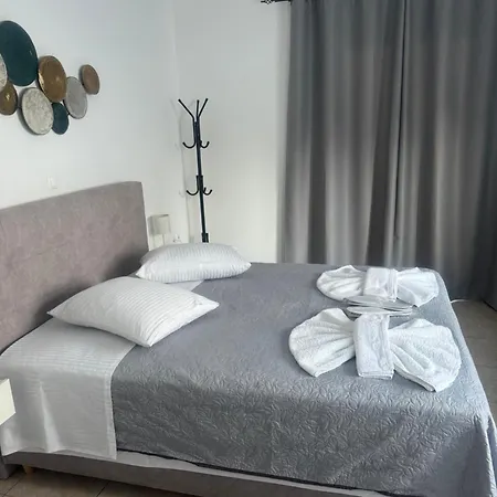 Tania R 3* 피로스테파니