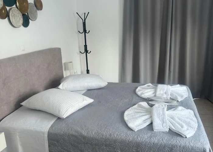 Villa Tania R 3* Фиростефани