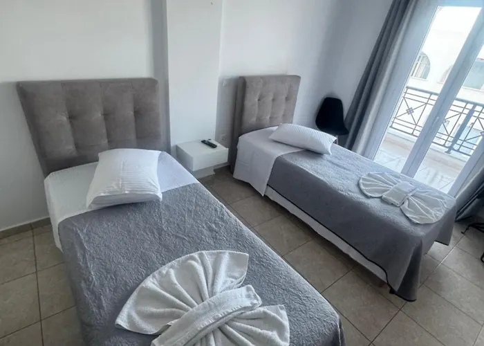 Villa Tania R Гостевой дом Фиростефани