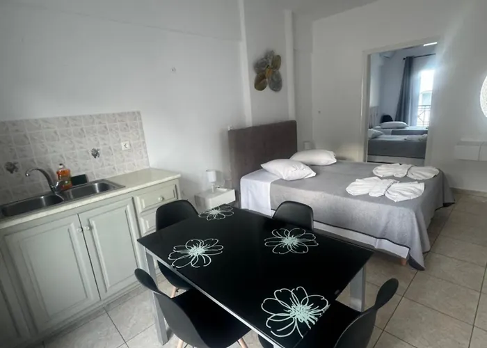 Villa Tania R Гостевой дом 3*