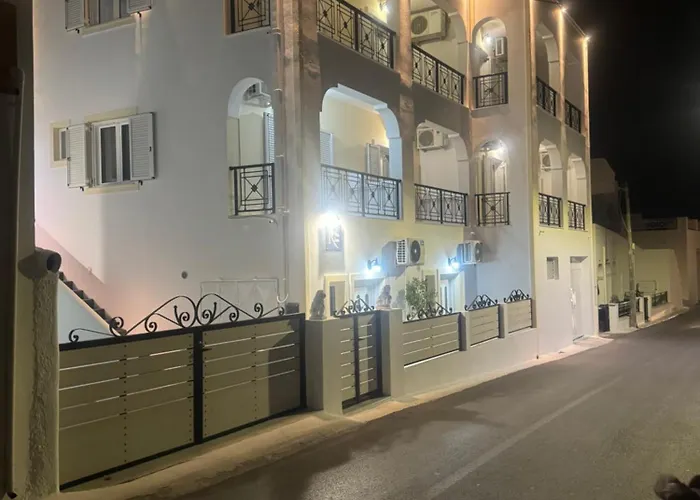 Villa Tania R Гостевой дом Фиростефани